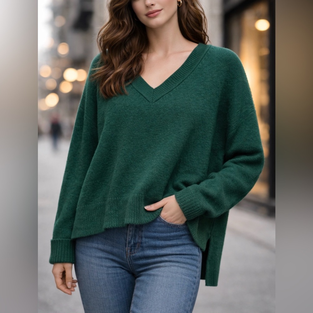 J.Crew Emerald Green V-Neck Sweater Merino Alpaca Blend Medium